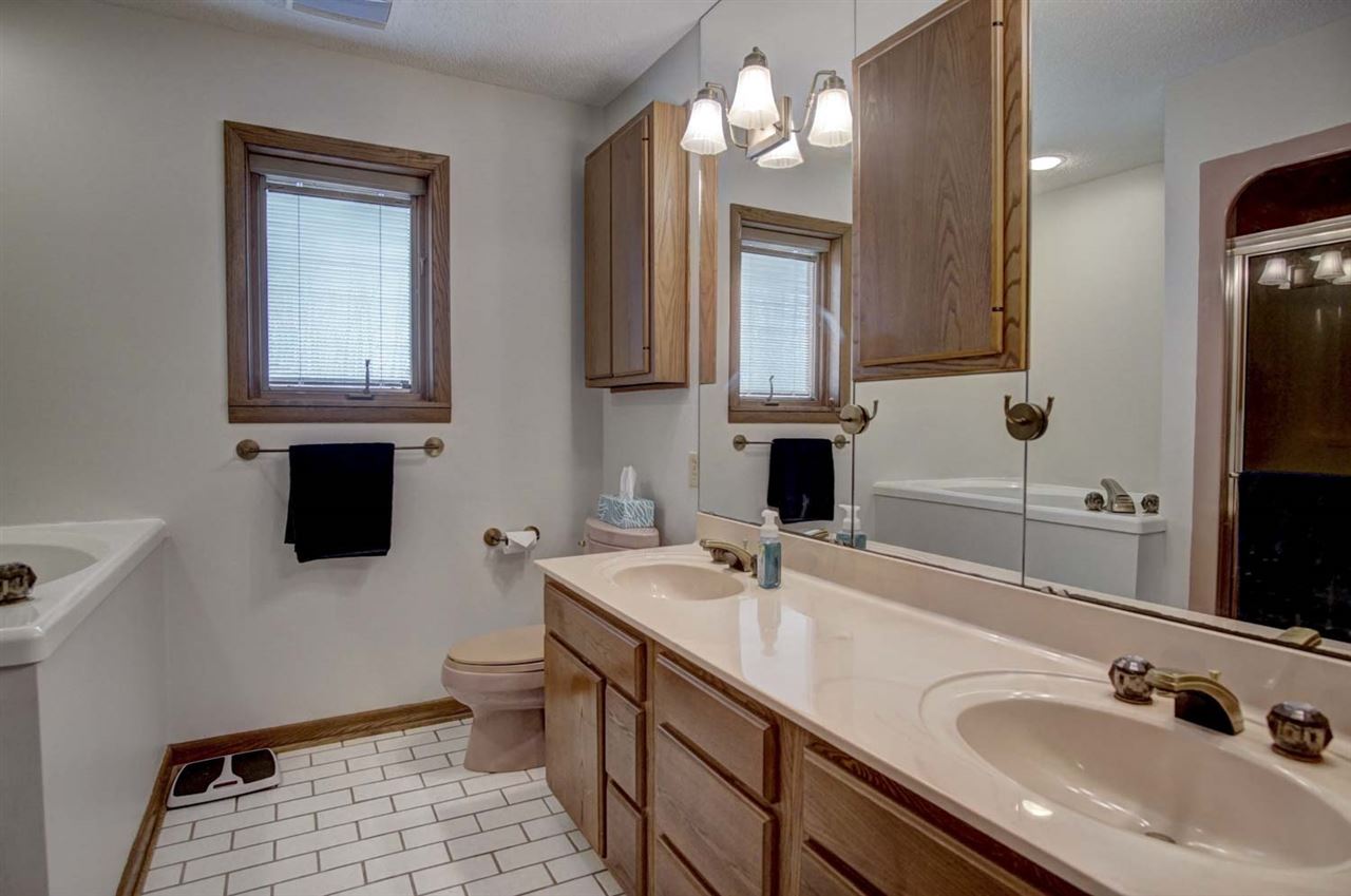 1020 Westerly Road Fort Wayne, IN 46845 - Photo 20 of 36