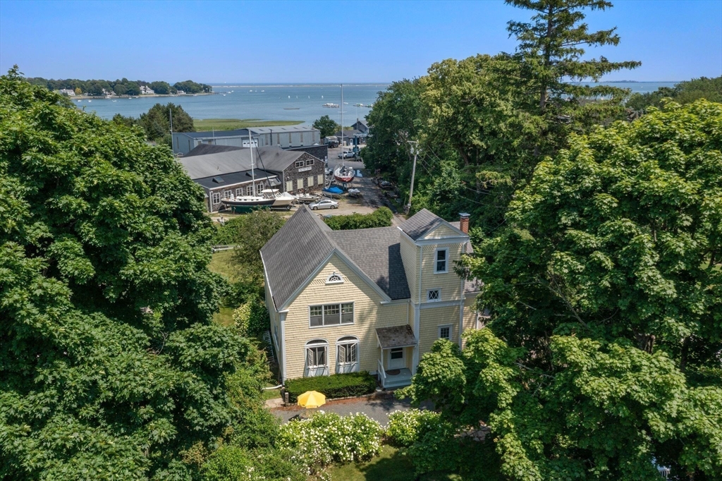 555 Washington Street, Duxbury, MA 02332 Compass