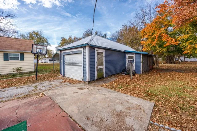 $45,000 | 1607 North 8th Street, Neodesha, KS 66757