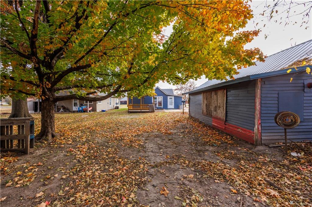 1607 North 8th Street Neodesha, KS 66757 - Photo 29 of 37
