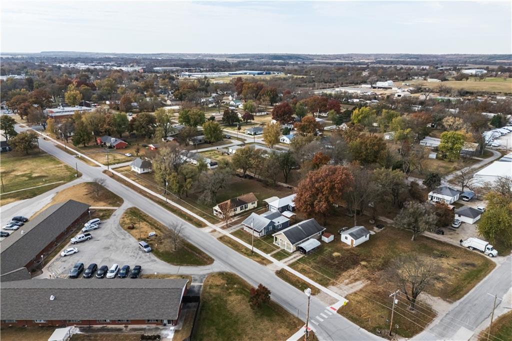 1607 North 8th Street Neodesha, KS 66757 - Photo 34 of 37