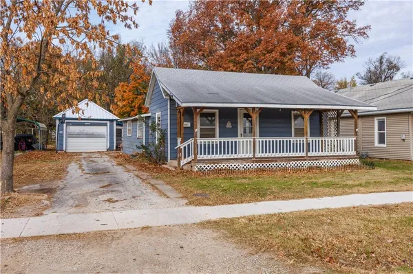 $39,999 | 1607 North 8th Street, Neodesha, KS 66757