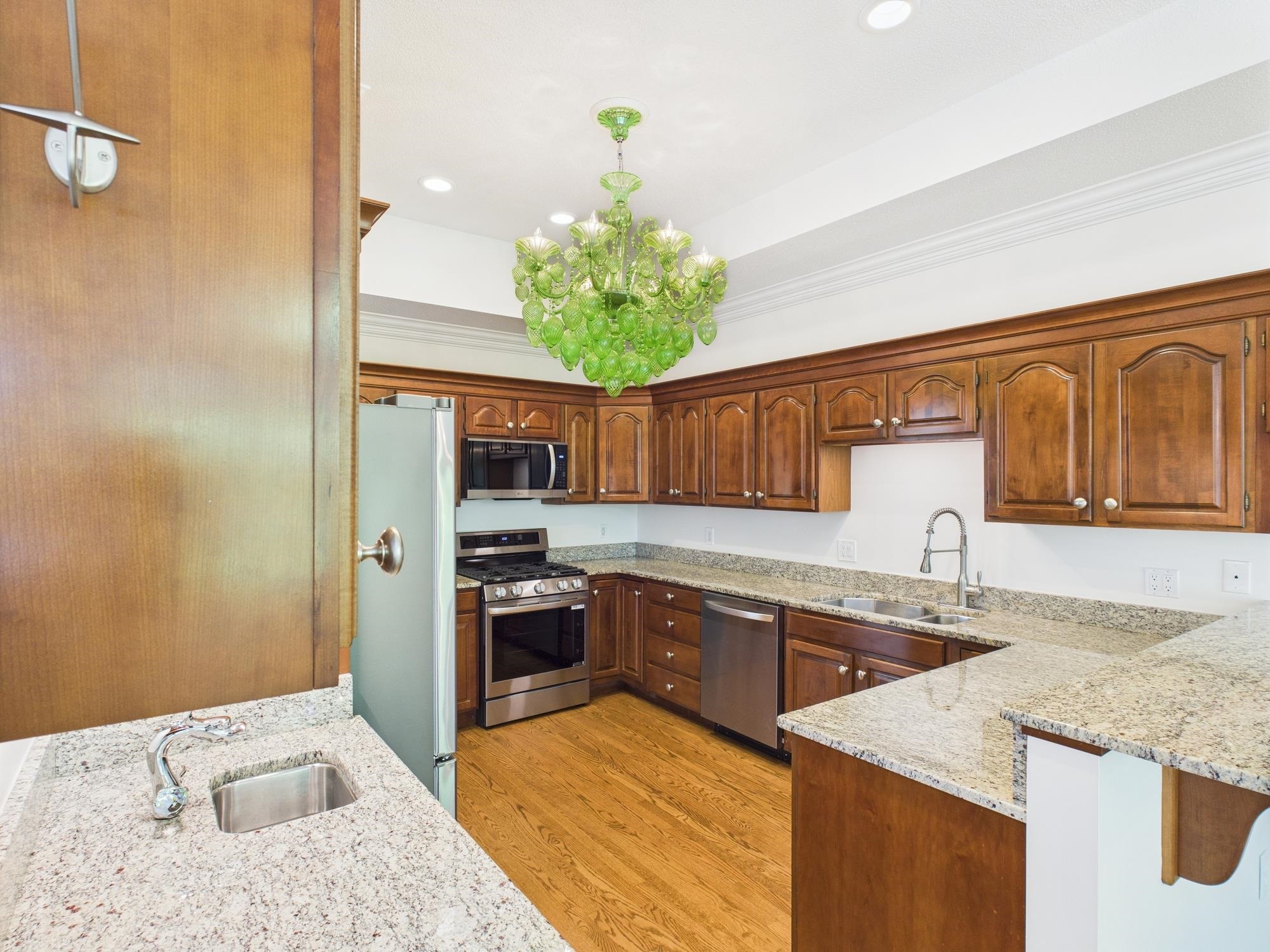 49 Hawthorne Village Road, Unit 367 Nashua, NH 03062 - Photo 11 of 54 Gallery Image 11