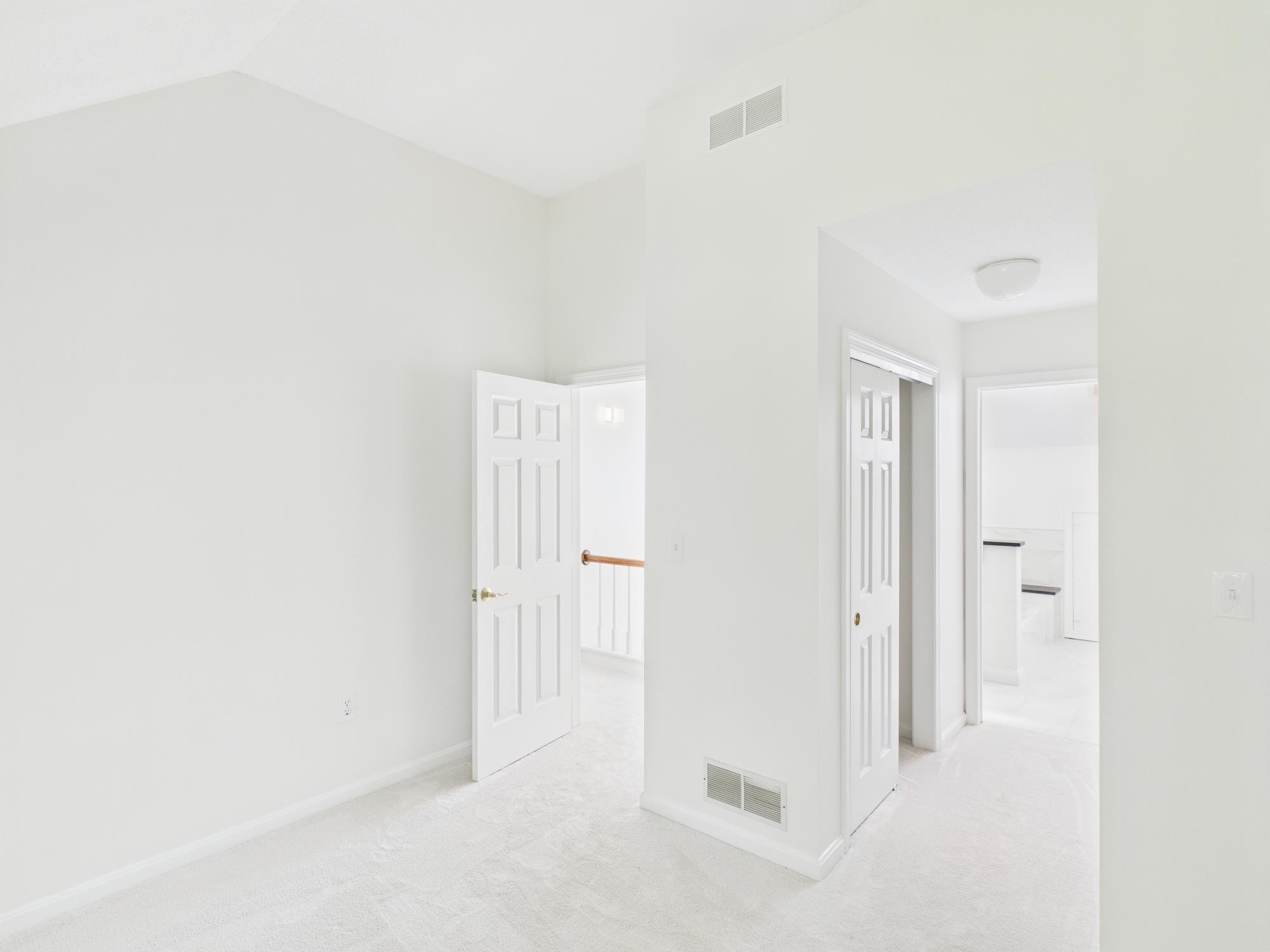 49 Hawthorne Village Road, Unit 367 Nashua, NH 03062 - Photo 26 of 54 Gallery Image 26