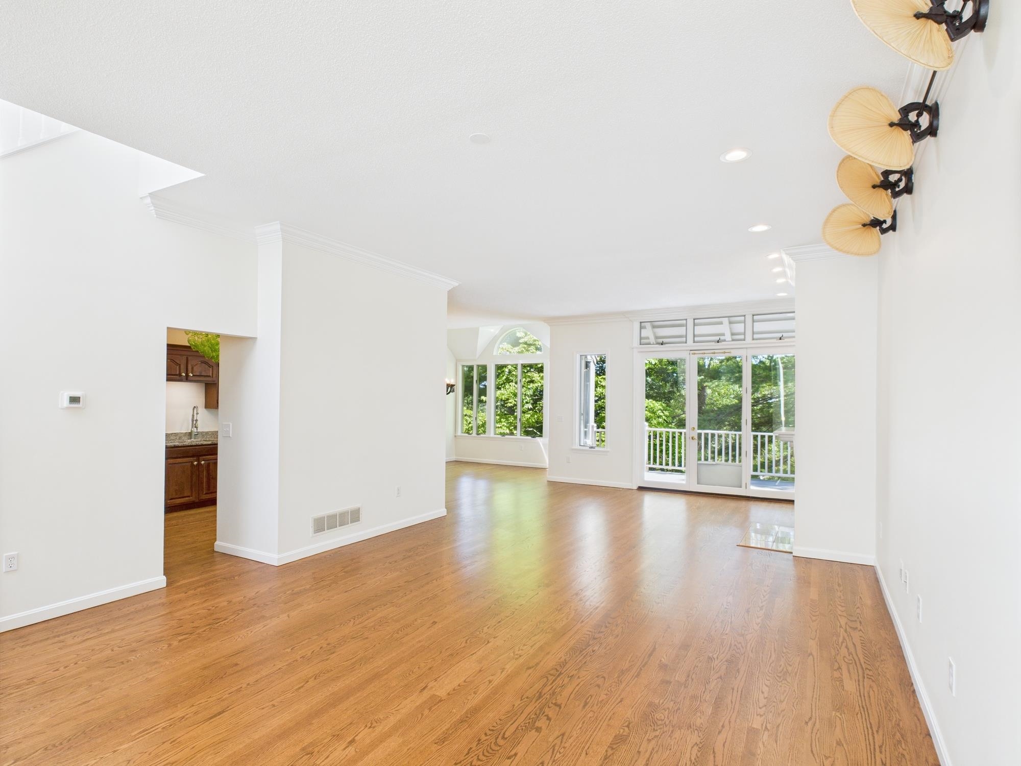 49 Hawthorne Village Road, Unit 367 Nashua, NH 03062 - Photo 7 of 54 Gallery Image 7