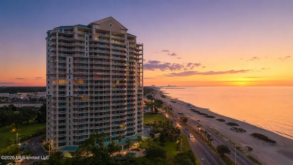$1,125,000 | 2668 Beach Boulevard, Unit 2201, Biloxi, MS 39531