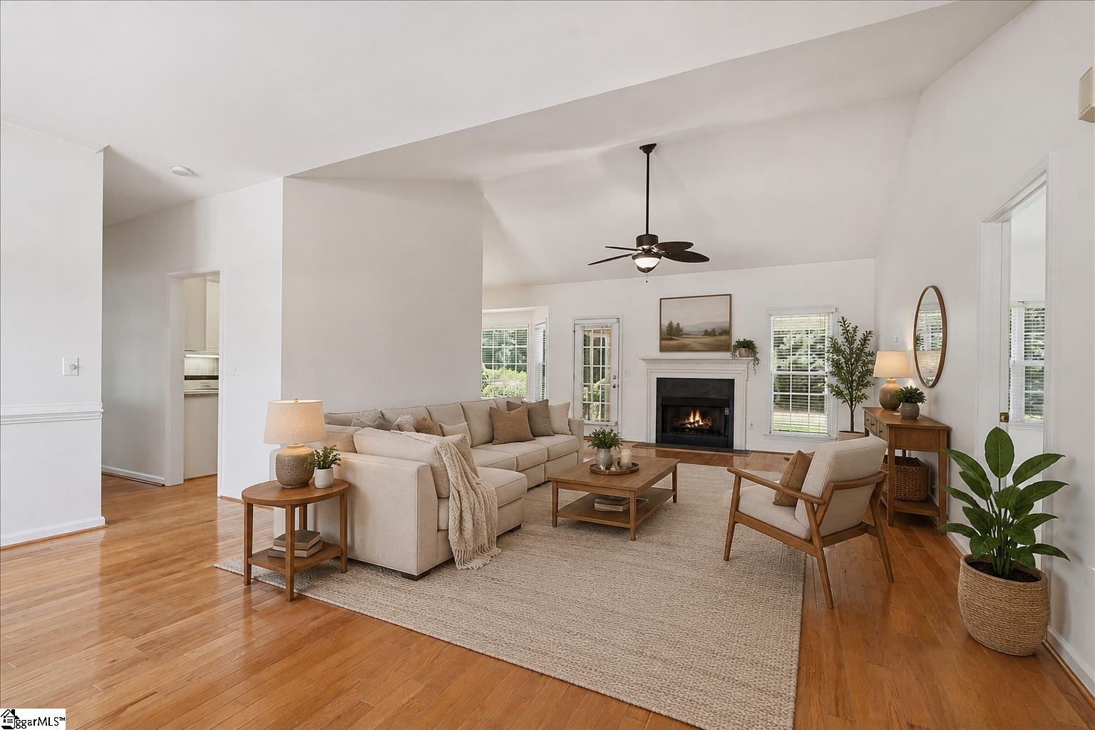 407 Roberts Road Taylors, SC 29687 - Photo 3 of 46 Gallery Image 3