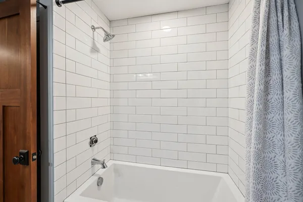 $679,000 | 3375 County Road 90, Maple Plain, MN 55359