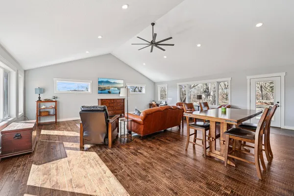 $679,000 | 3375 County Road 90, Maple Plain, MN 55359