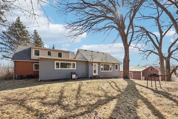 $679,000 | 3375 County Road 90, Maple Plain, MN 55359