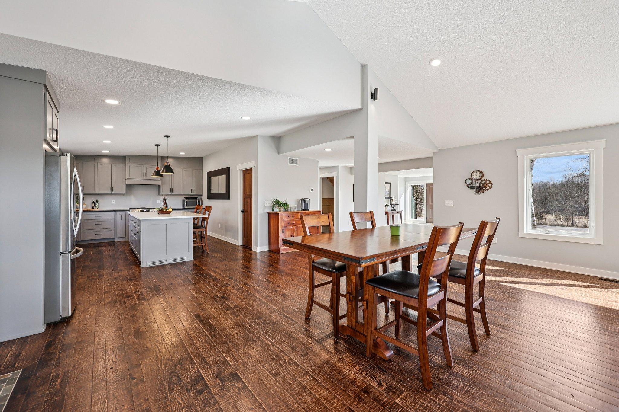 3375 County Road 90 Maple Plain, MN 55359 - Photo 7 of 45