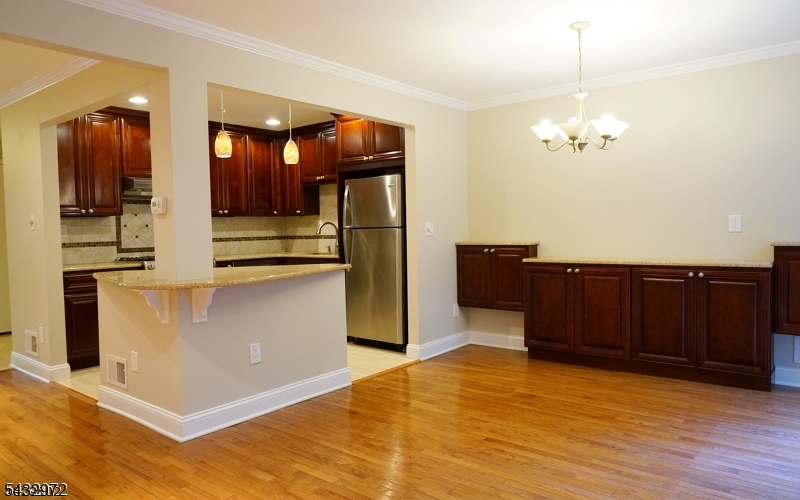 61 Patriots Road Morris Plains, NJ 07950 - Photo 6 of 15