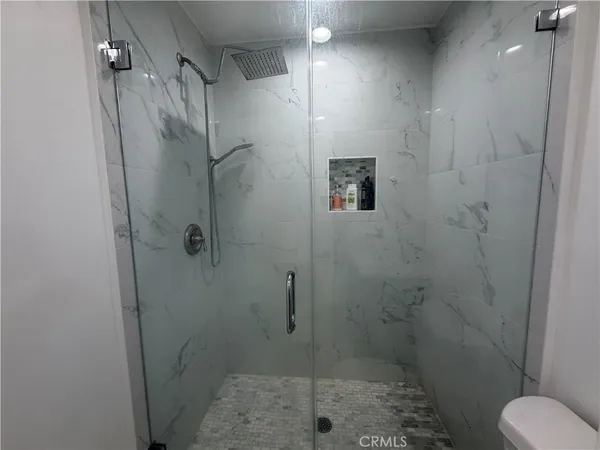 $2,350 | 12610 Martha Street, Unit 2, Valley Village, CA 91607