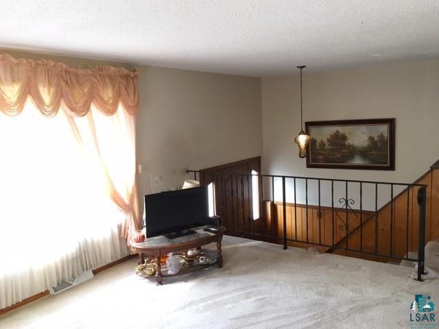 4405 West Calvary Road Duluth, MN 55803 - Photo 3 of 23