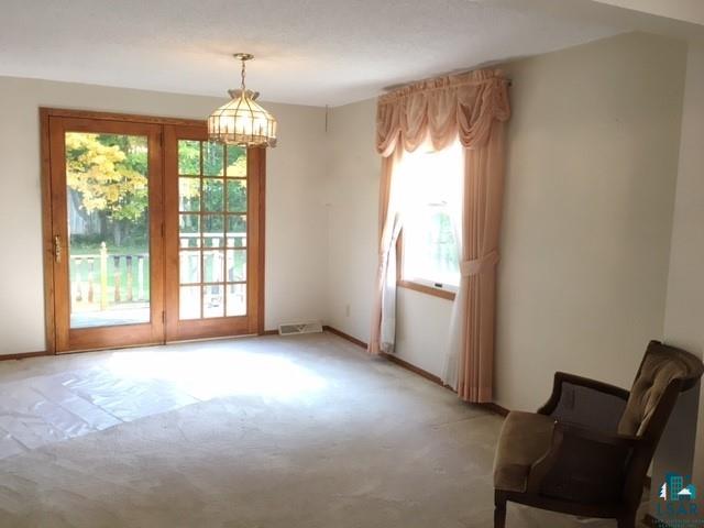 4405 West Calvary Road Duluth, MN 55803 - Photo 5 of 23