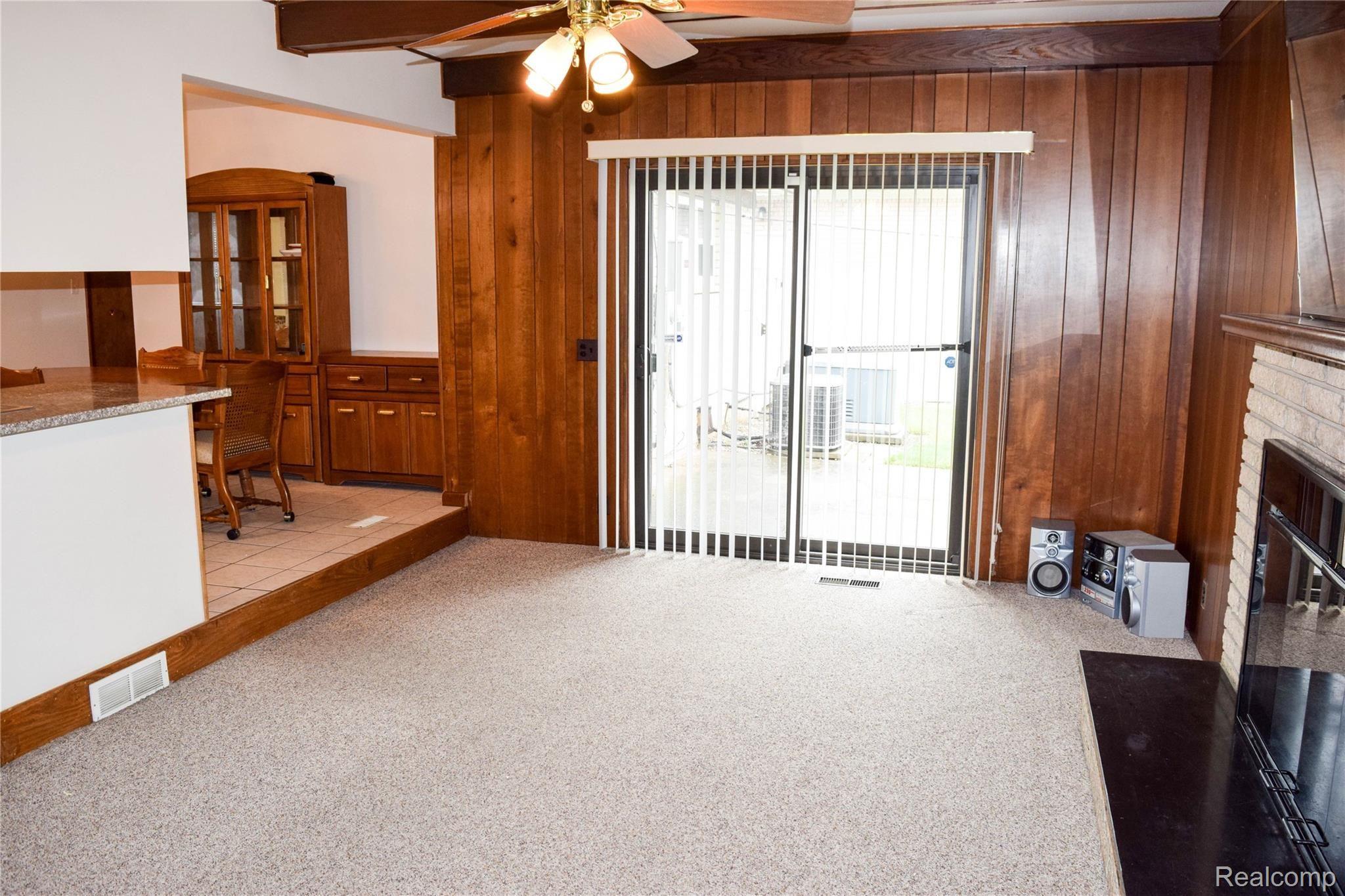 15899 Allen Road Southgate, MI 48195 - Photo 26 of 50 DSC_0087 (5).jpg
