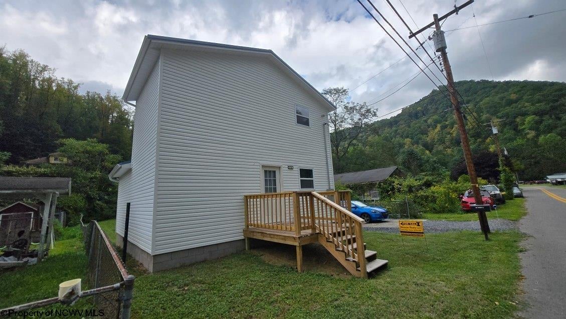 403 Parcoal Road Webster Springs, WV 26288 - Photo 9 of 11 Gallery Image 9
