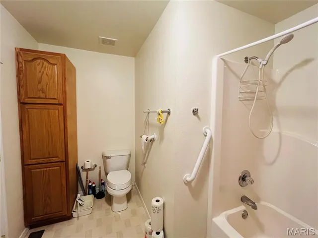 $275,000 | 310 West Howard Drive, Puxico, MO 63960