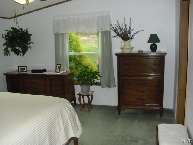 2227 Ranch Road Slatington, PA 18080 - Photo 29 of 34 Gallery Image 29