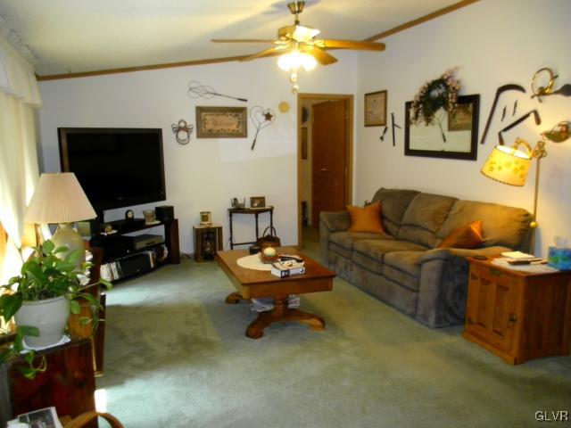 2227 Ranch Road Slatington, PA 18080 - Photo 10 of 34 Gallery Image 10
