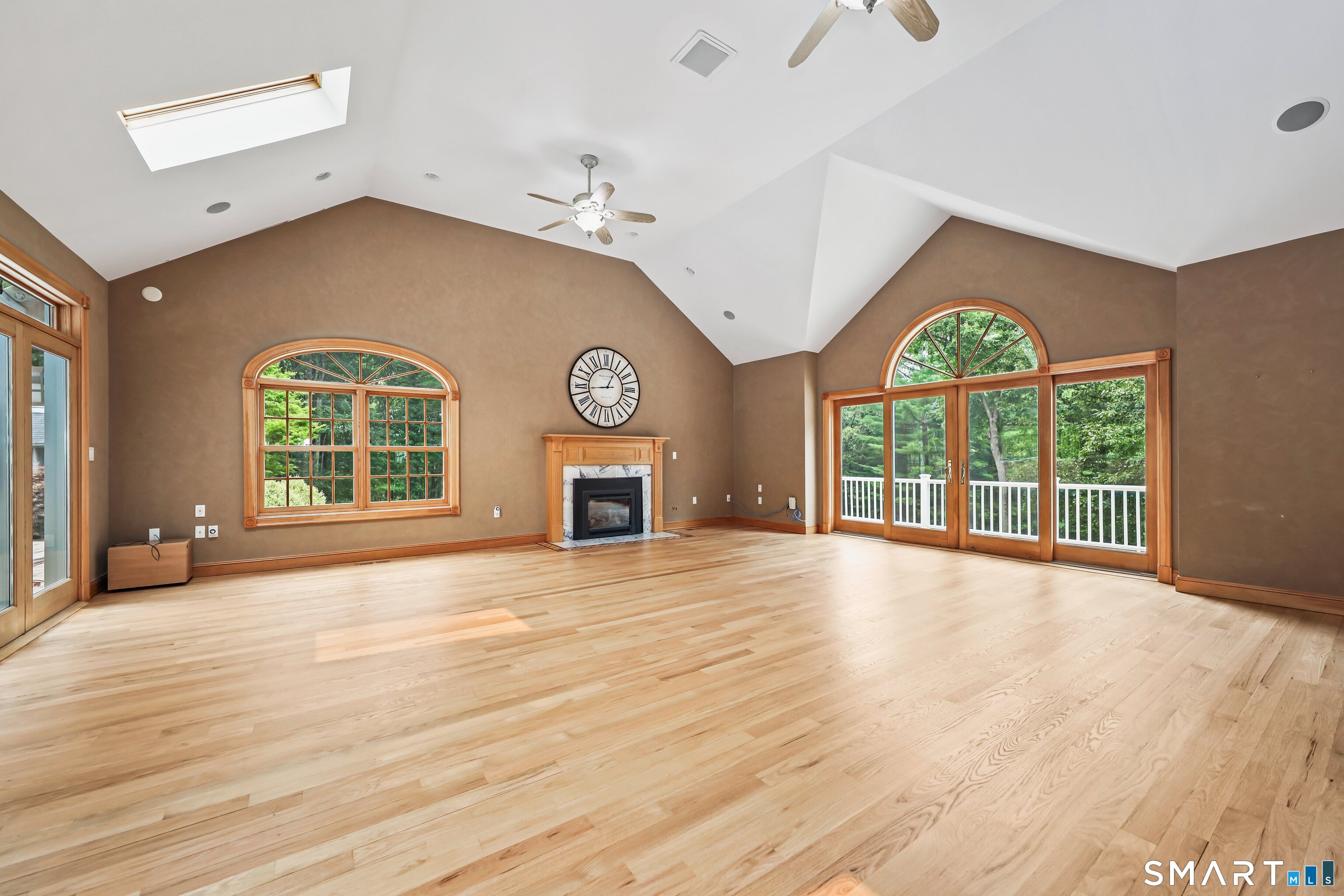 310 Carter Road Thomaston, CT 06787 - Photo 6 of 40 Great Room