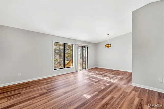 $299,900 | 203 Walden Drive, Eureka, MO 63025