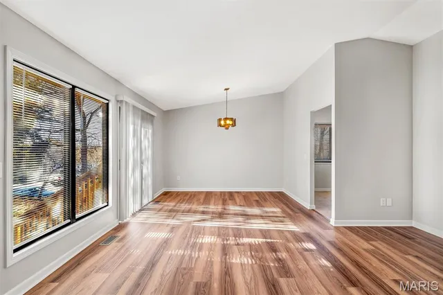 $299,900 | 203 Walden Drive, Eureka, MO 63025