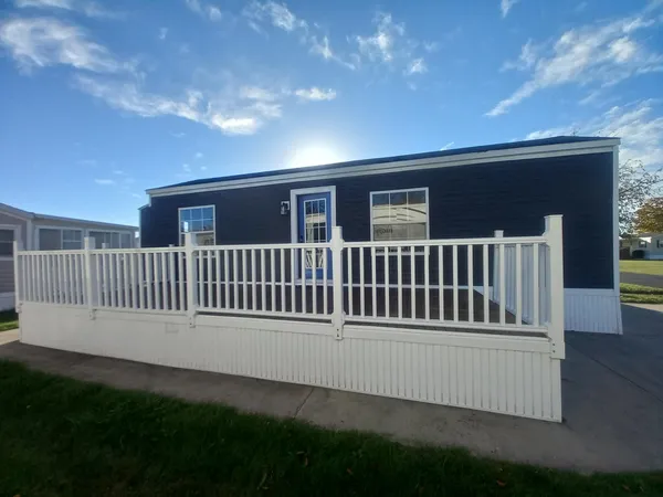 $79,500 | 3675 East Michigan Avenue, Au Gres, MI 48703