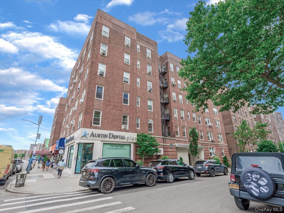 a car parked in front of a building