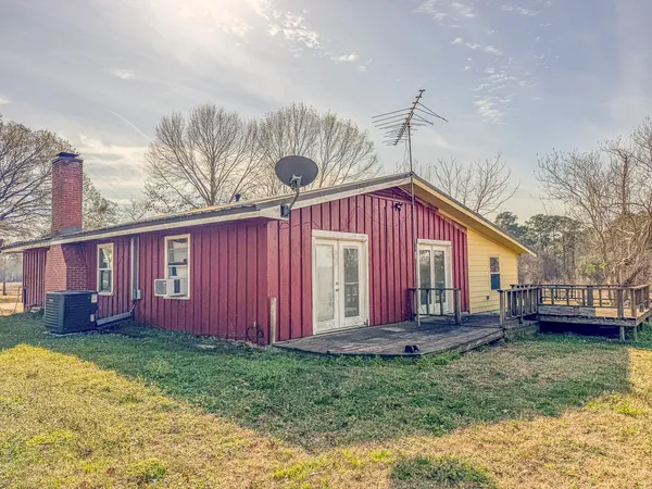 $621,600 | 1 Fm 328, Huntington, TX 75949