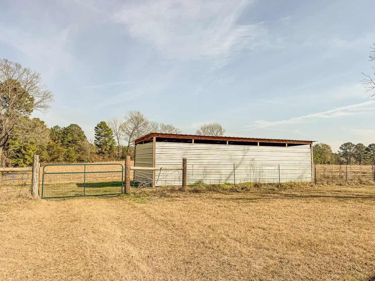1 Fm 328 Huntington, TX 75949 - Photo 19 of 40