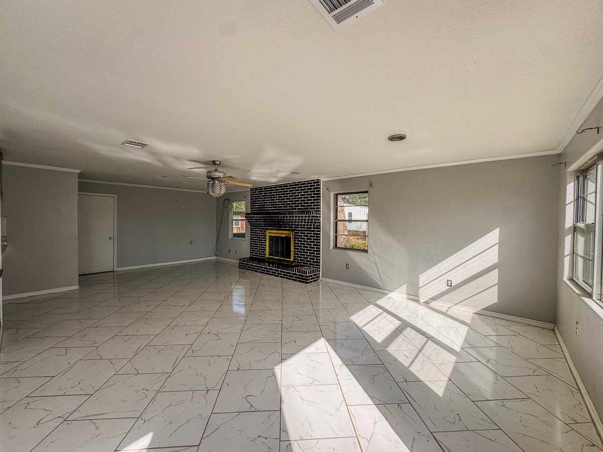 1 Fm 328 Huntington, TX 75949 - Photo 21 of 40 a view of livingroom with furniture and window