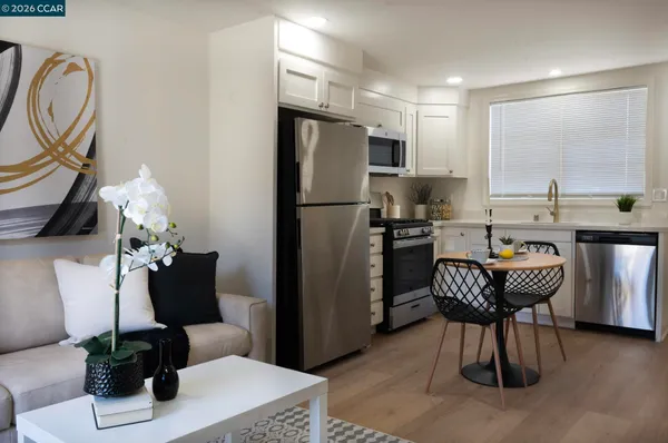$2,200 | 4815 Appian Way, Unit COTTAGEBACK UNT, El Sobrante, CA 94803