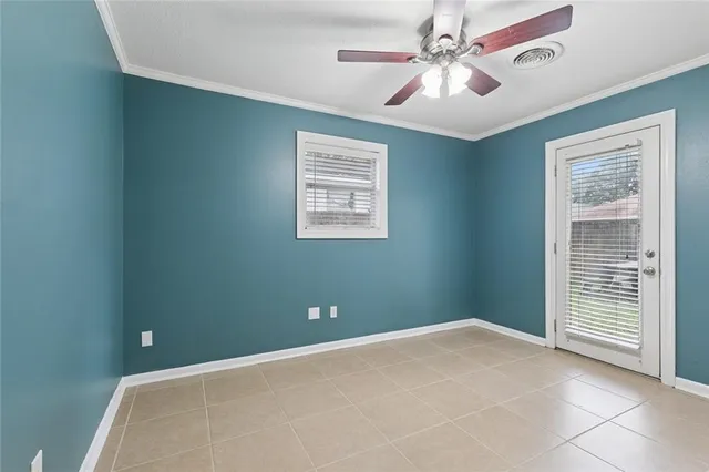 $1,950 | 4408 Camel Street, Metairie, LA 70001