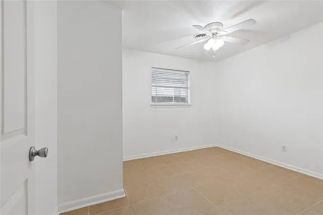 $1,950 | 4408 Camel Street, Metairie, LA 70001