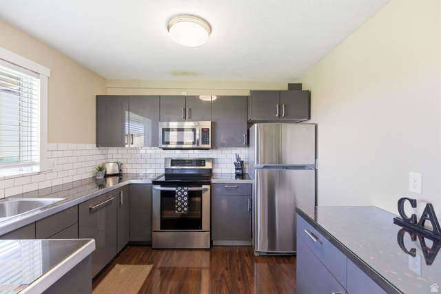 860 South Village Road, Unit R2 St. George, UT 84770 - Photo 11 of 33