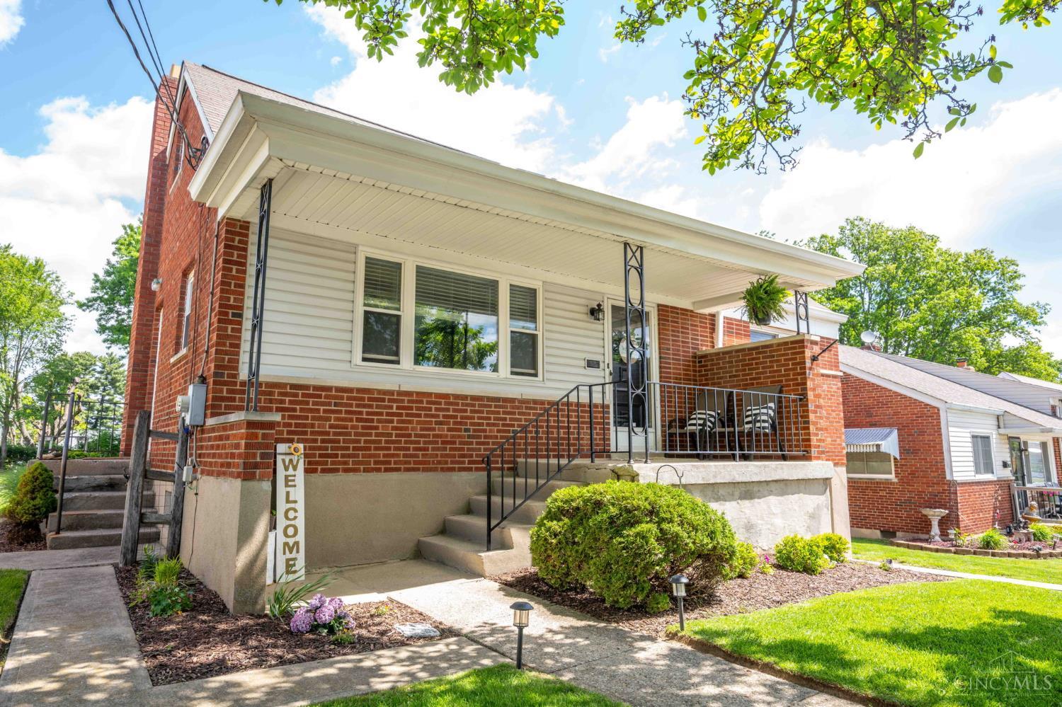5542 Lawrence Road Cincinnati, OH 45248 - Photo 15 of 32