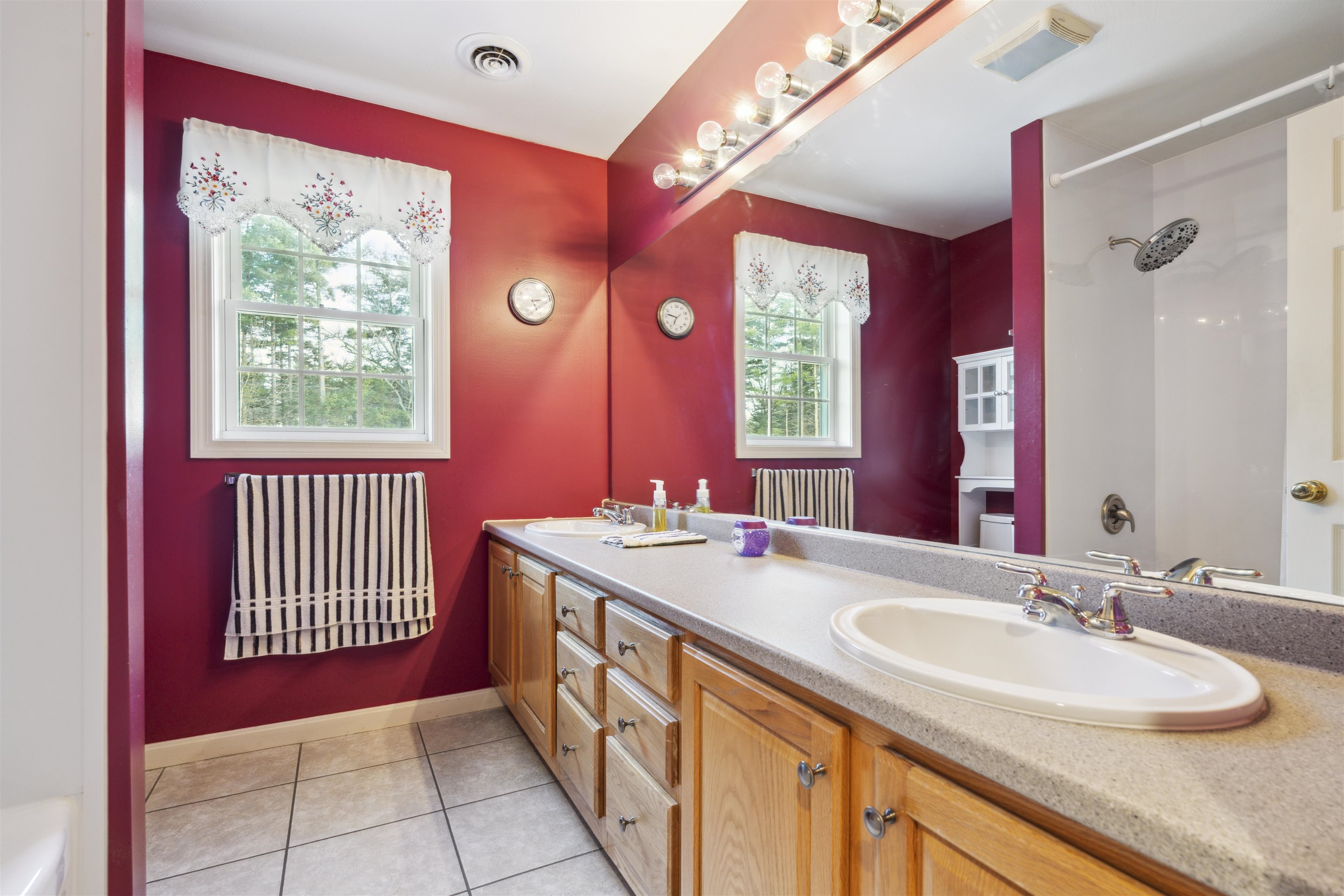 1 Findlay Way Merrimack, NH 03054 - Photo 14 of 36