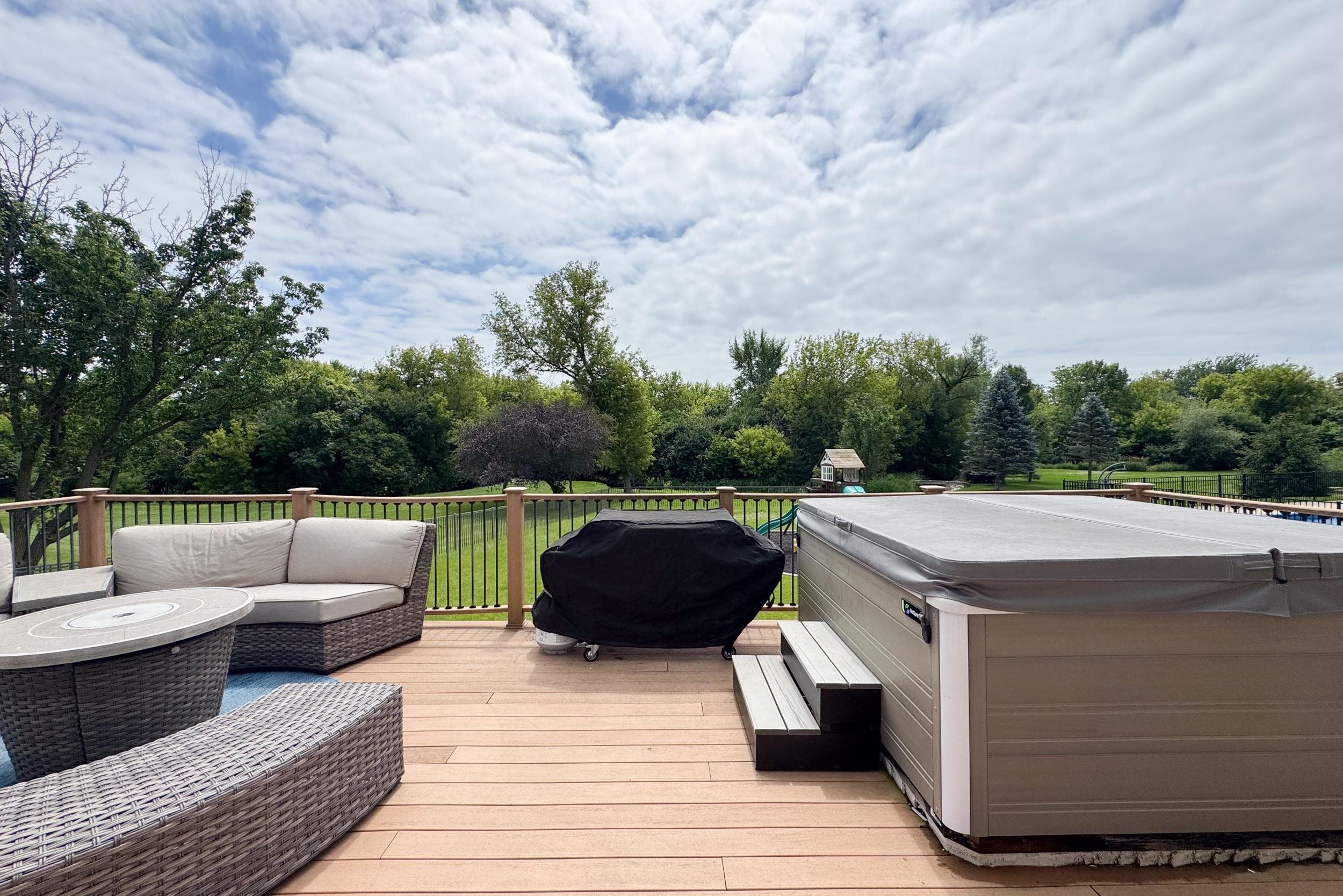 6787 Flower Hill Road Rockford, IL 61114 - Photo 5 of 44