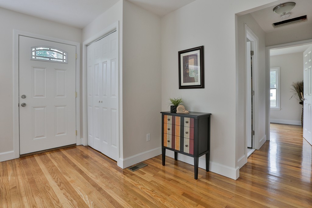 2 Molloy Road Georgetown, MA 01833 - Photo 3 of 26 Gallery Image 3