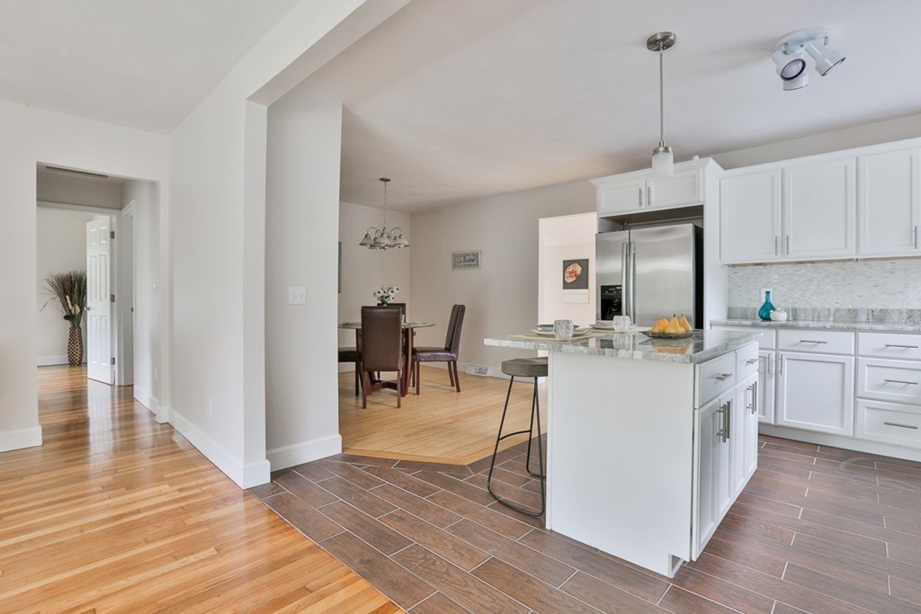 2 Molloy Road Georgetown, MA 01833 - Photo 9 of 26 Gallery Image 9