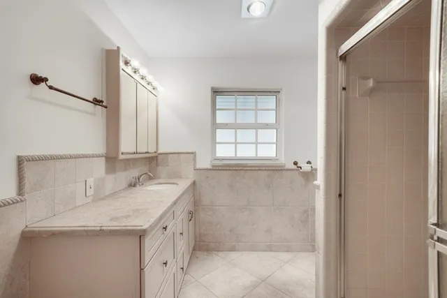 $1,800,000 | 8502 Southeast Royal Street, Hobe Sound, FL 33455