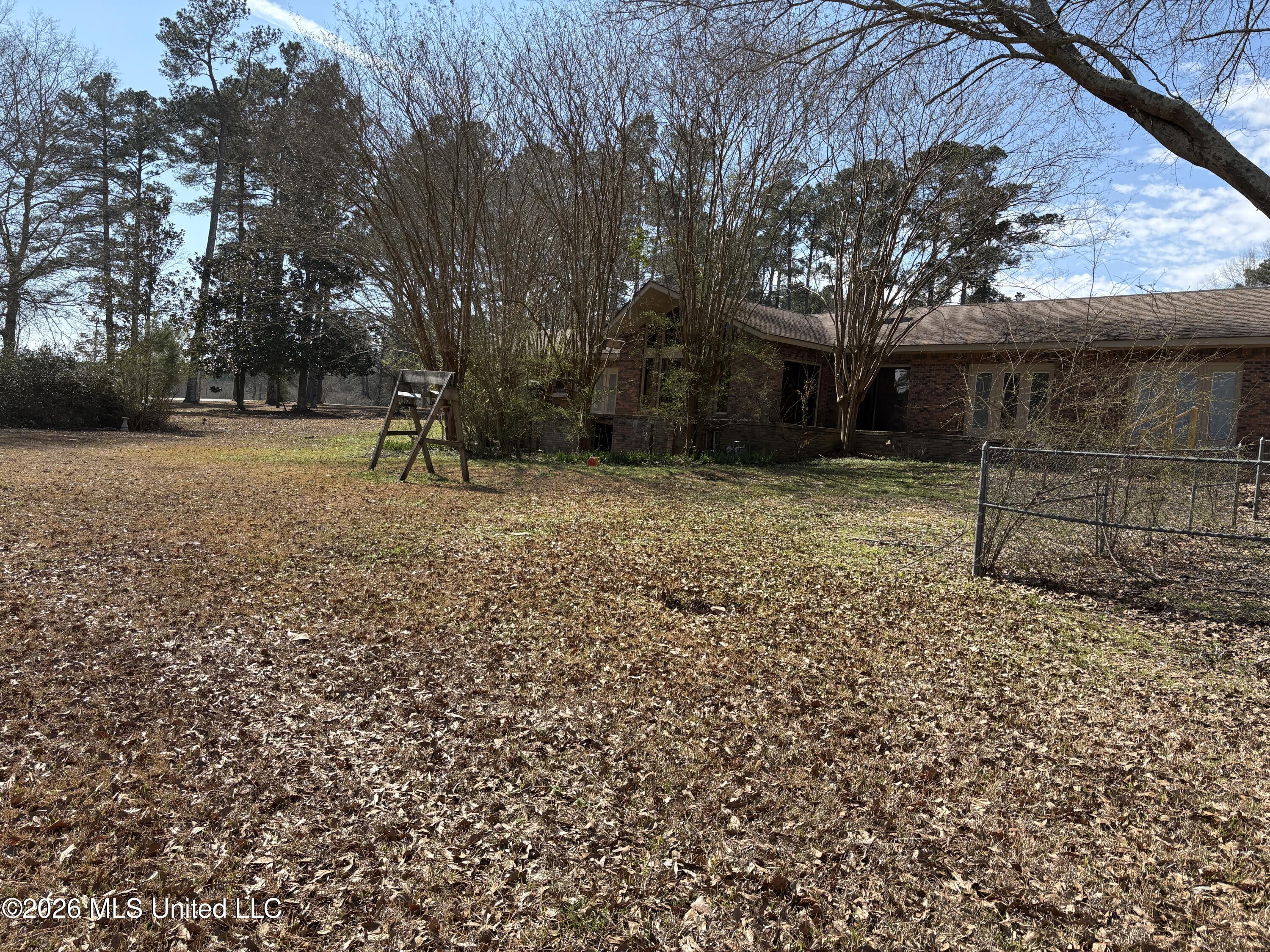 348 Old Magee Road Magee, MS 39111 - Photo 41 of 49 IMG_3124