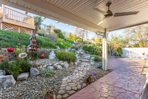 $449,900 | 4746 Tralee Lane, Redding, CA 96001