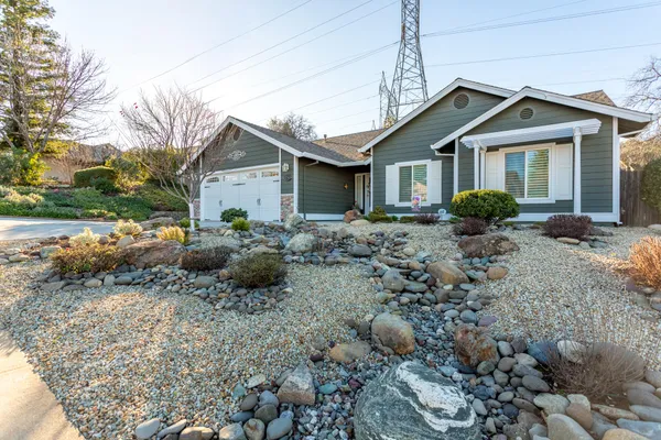 $449,900 | 4746 Tralee Lane, Redding, CA 96001