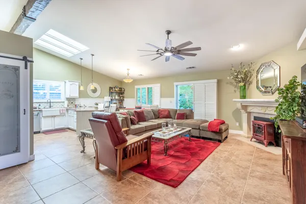 $449,900 | 4746 Tralee Lane, Redding, CA 96001