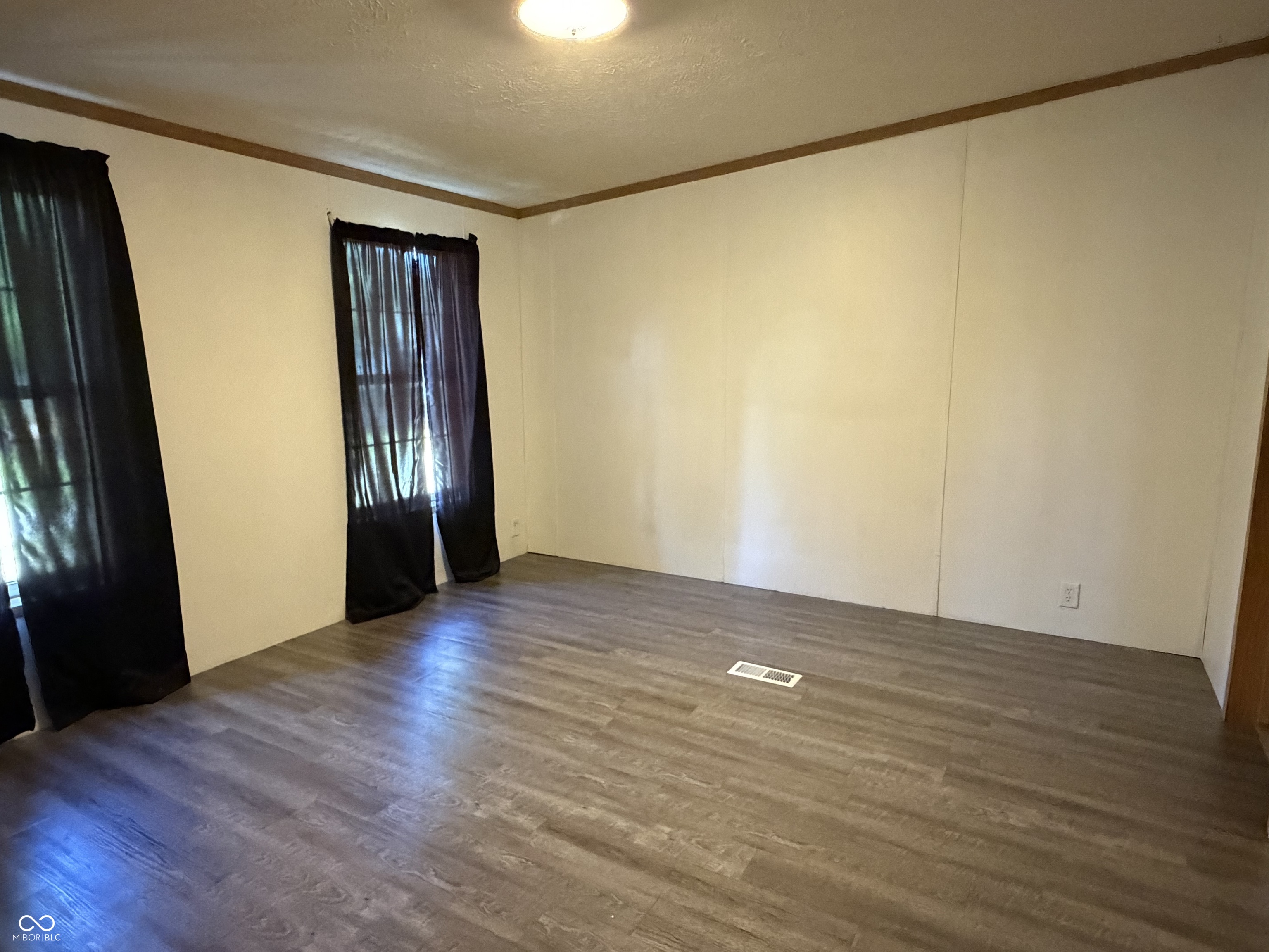 212 West Delaware Street Shirley, IN 47384 - Photo 4 of 5