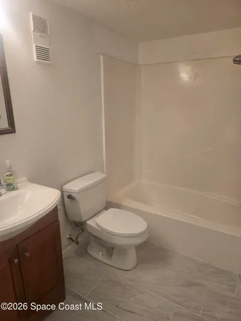 $1,400 | 134 San Juan Circle, Melbourne, FL 32935