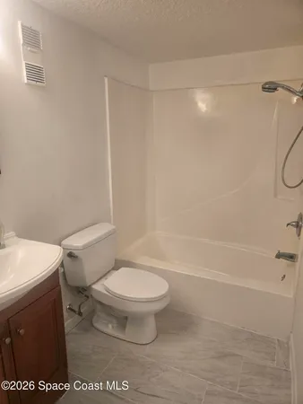 $1,400 | 134 San Juan Circle, Melbourne, FL 32935
