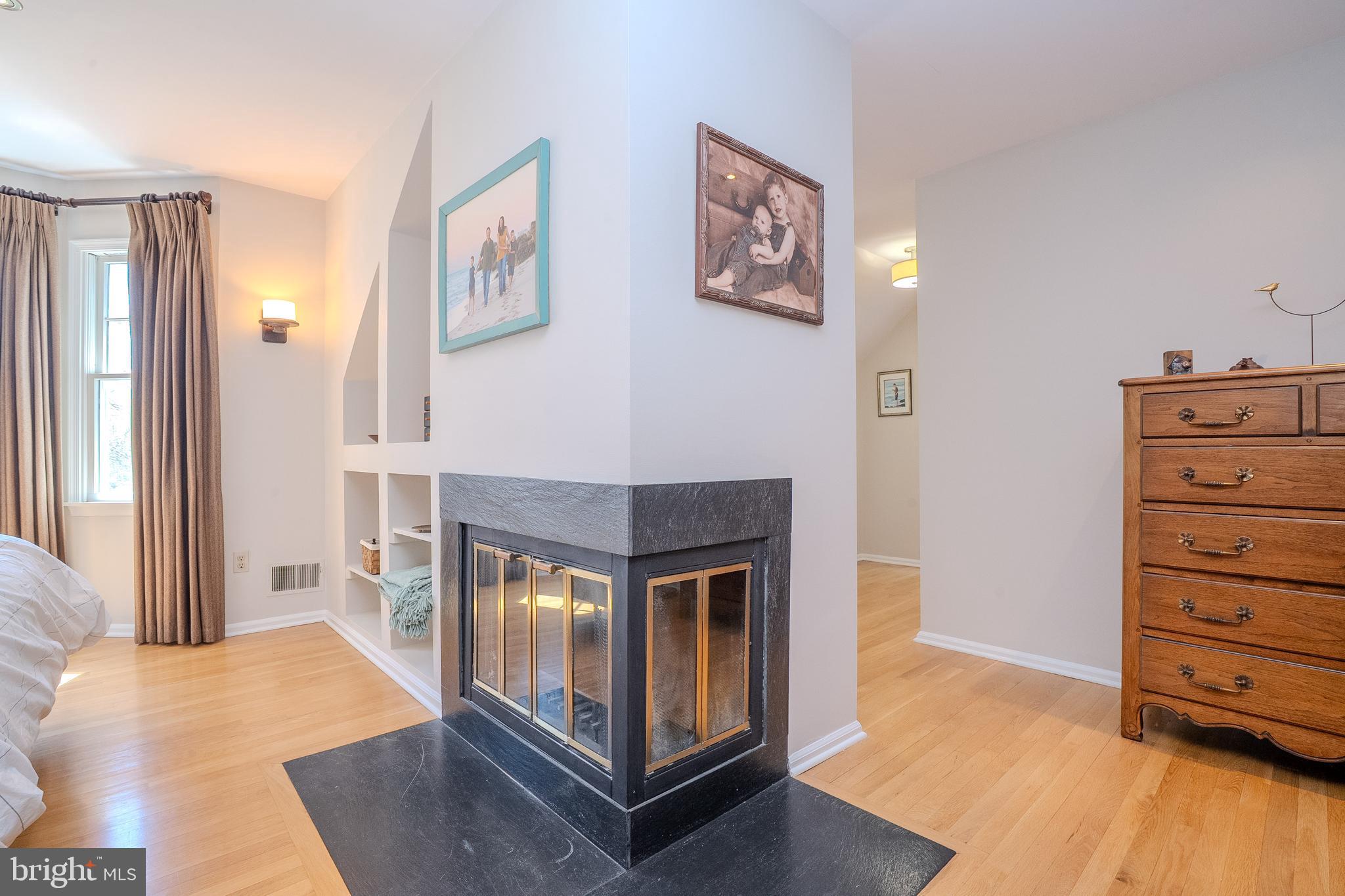 26 Baldwin Street Pennington, NJ 08534 - Photo 42 of 75 Main bedroom w/wood fireplace